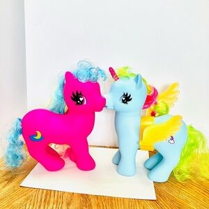Walgreens Light Up/Glow In Dark Unicorn Ponies Lot(2) 10in Read Vinyl